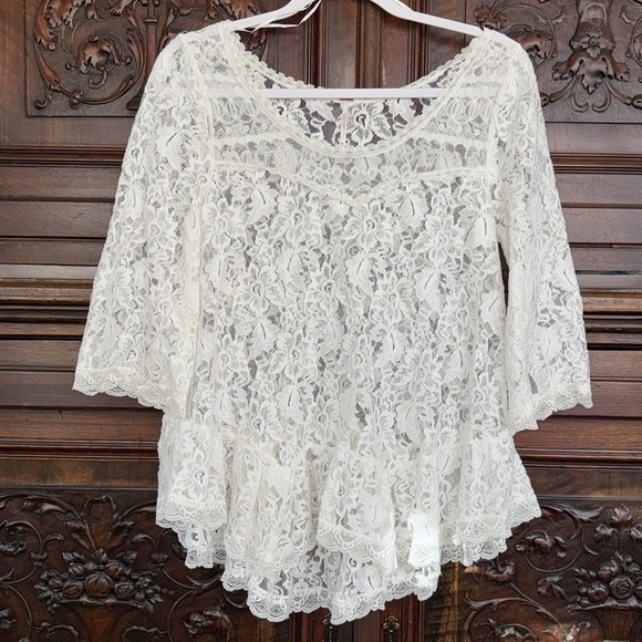 Free People shirt Lace Scallop Hem Top XS Romantic Cottagecore Boho - Picture 3 of 6
